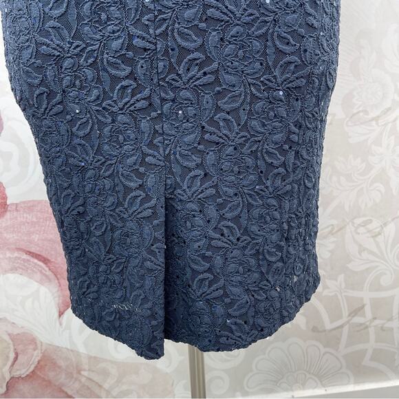 Tahari Arthur S. Levin Navy Sparking Lace Dress Size 10 - Picture 11 of 14